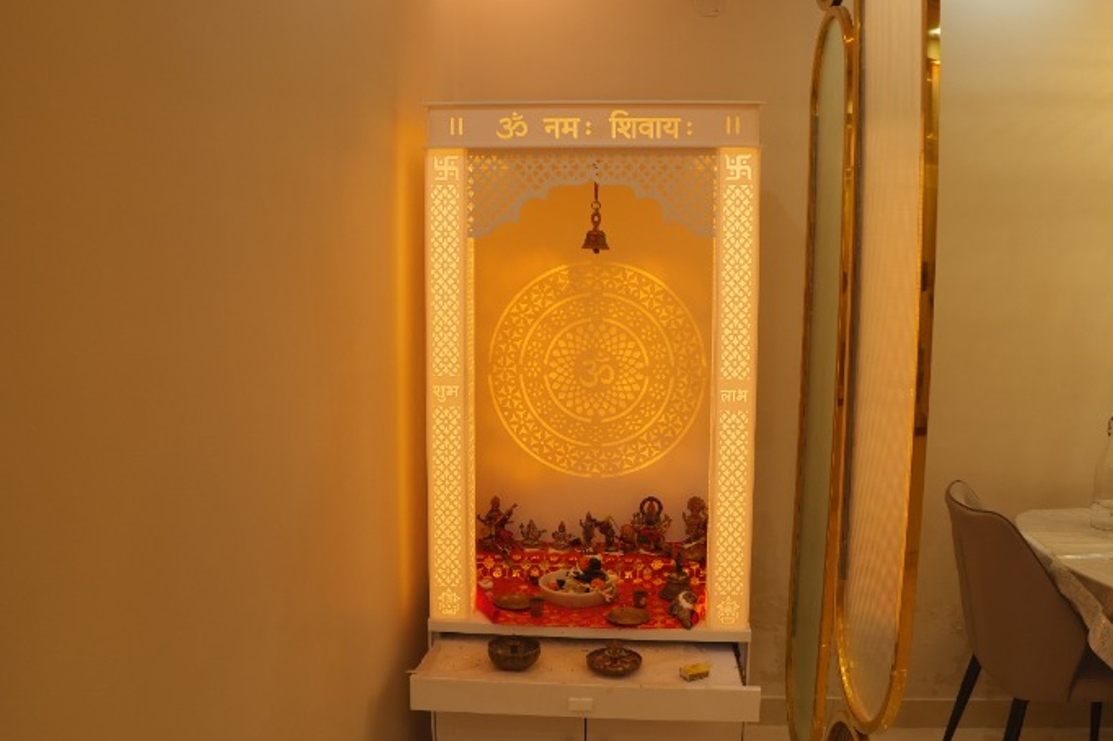 Kali Puja and Diwali Home Decor Ideas for Kolkata Homes: Lights, Diyas, Rangoli and More